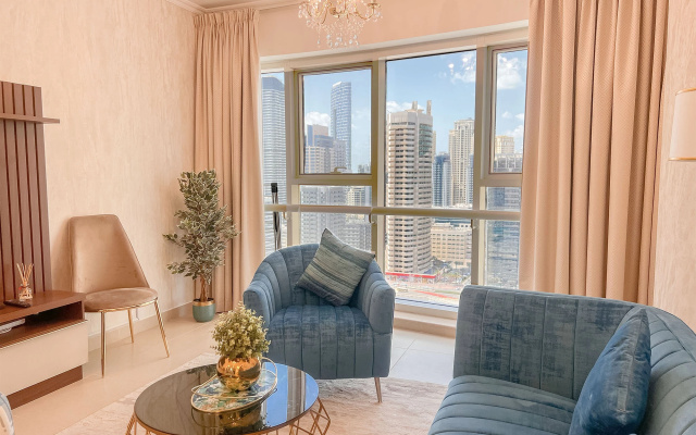 Апартаменты Cosmos Living Luxurious Suite Near Dubai Marina