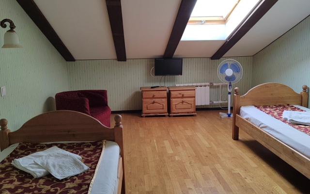 MK Classik Furnished Rooms