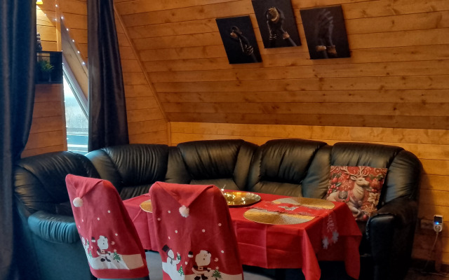 Частный дом на Каштановой 218