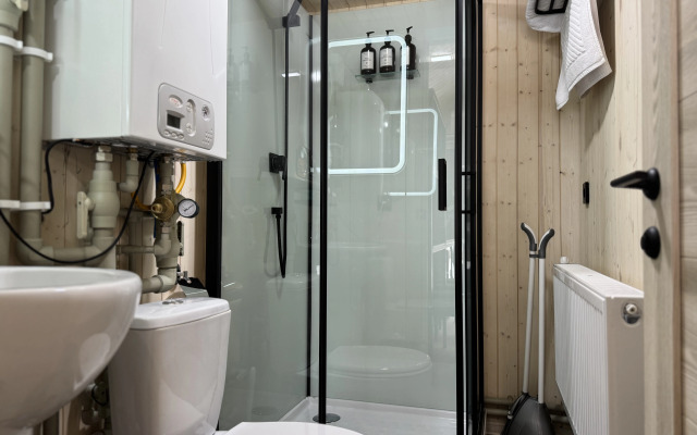 Частный дом с видом на Кавказский хребет