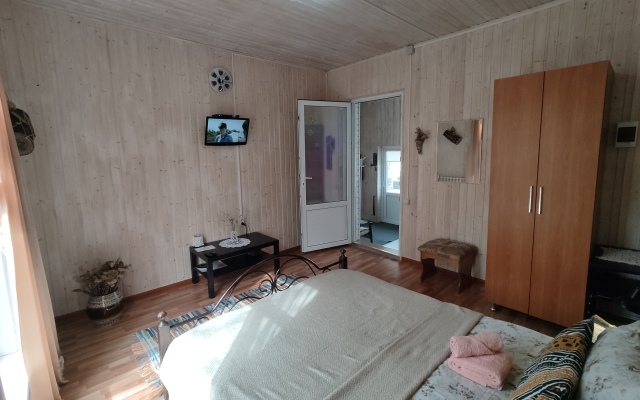 Ostrovok Private house