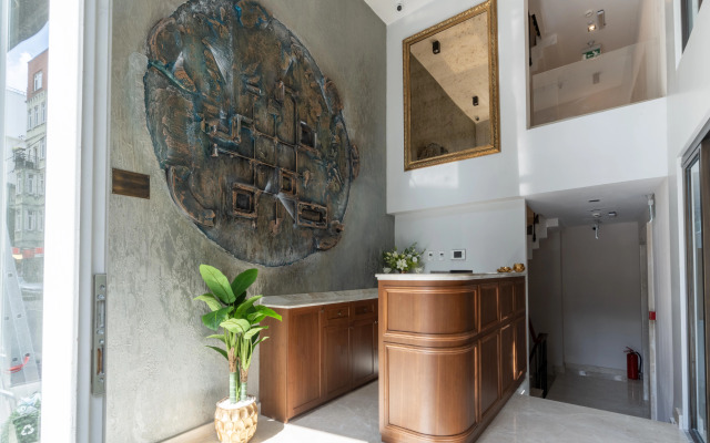 Smart and Simple Hotel Karakoy