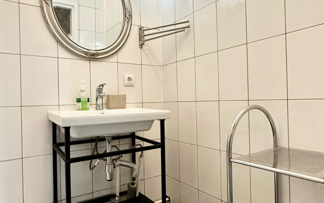 Апартаменты SpbStay с 3 спальнями на Некрасова 1