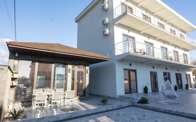 Sunmania Guest House