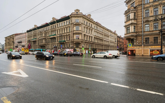 Welcome Home Pushkinskaya 2/79 Apartments