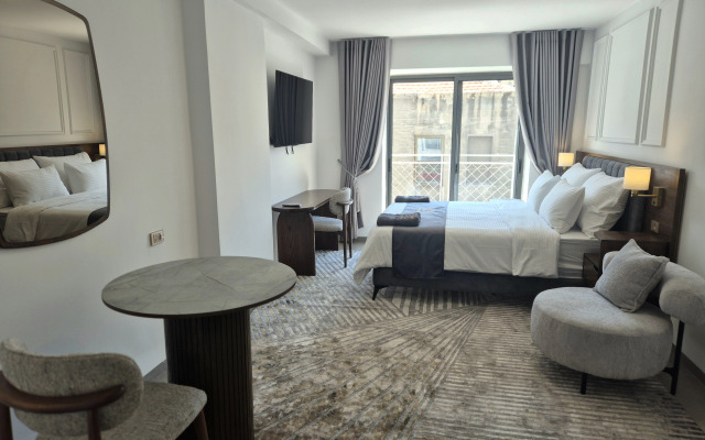 Апарт-отель DovrInn Boutique Down Town