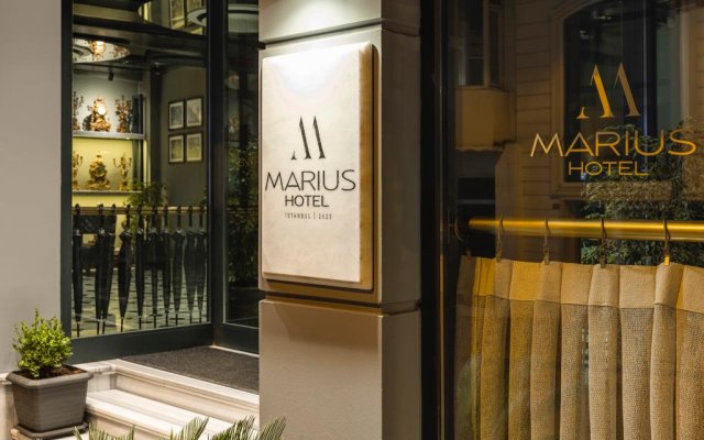 Marius Hotel