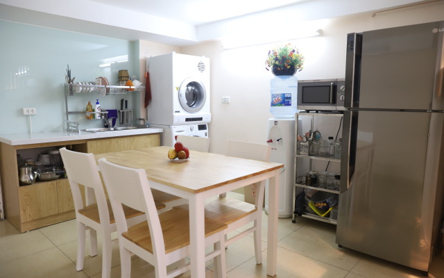 Trang Tien Hostel