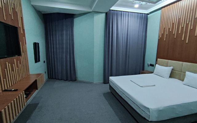 Corniche Baku White City Hotel