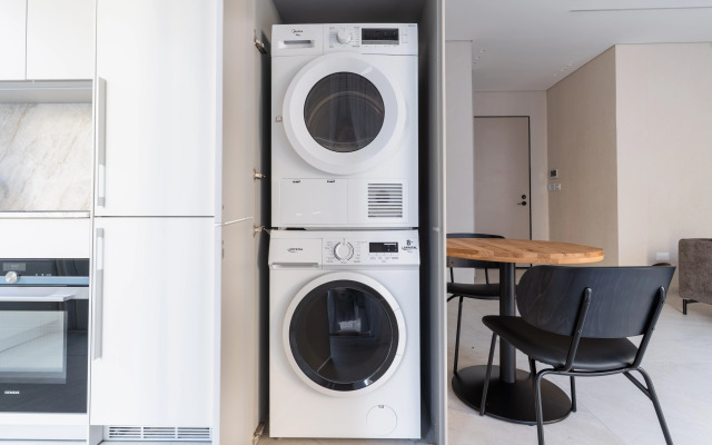Blueground at Tel Aviv Port ID71 Apartments