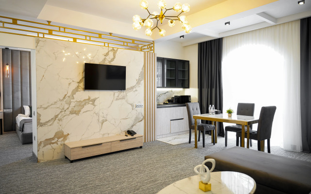 Dynasty Hotel & SPA
