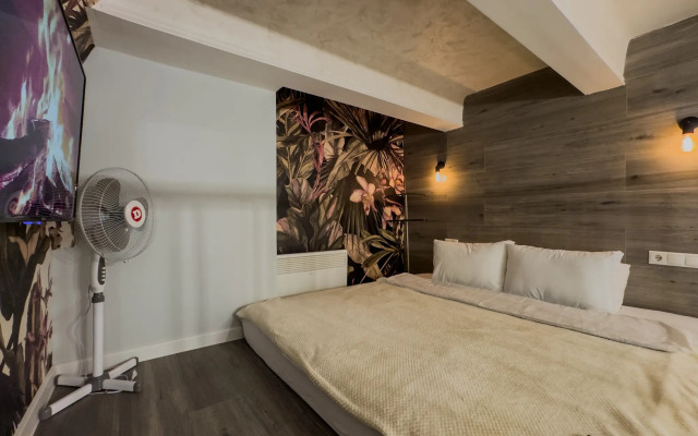 Апартаменты Просторная двухуровневая студия в 5 минутах от м.Селигерская