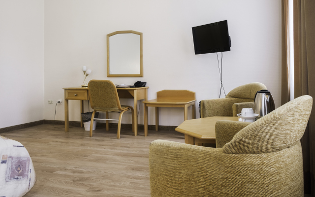 Rivoli Hotel (SpbVergaz)