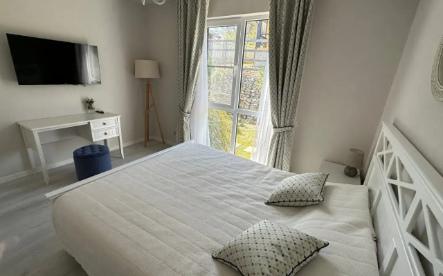 S Panoramnym Vidom Na Gory Private House