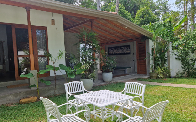 Bell Rose Hikkaduwa Apartment Hotel