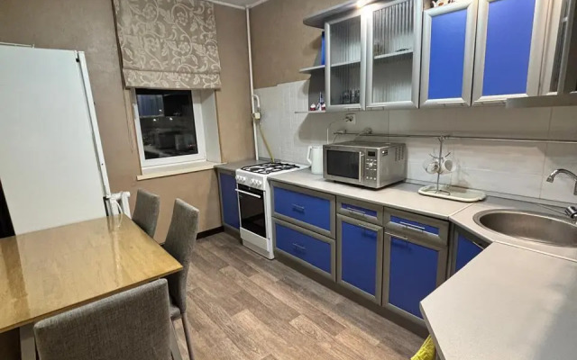 Квартира комфортная двушка на Караная Муратова