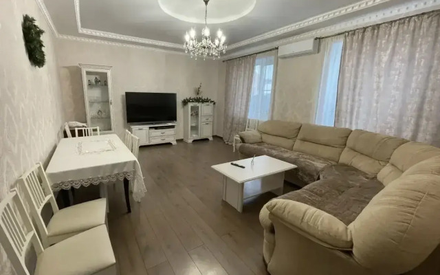 Частный дом по улице 2-я Елабужская