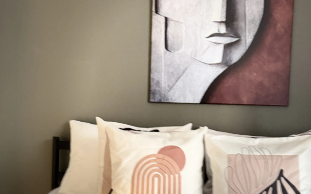 Квартира на фрунзеском метро 10 минут до центра