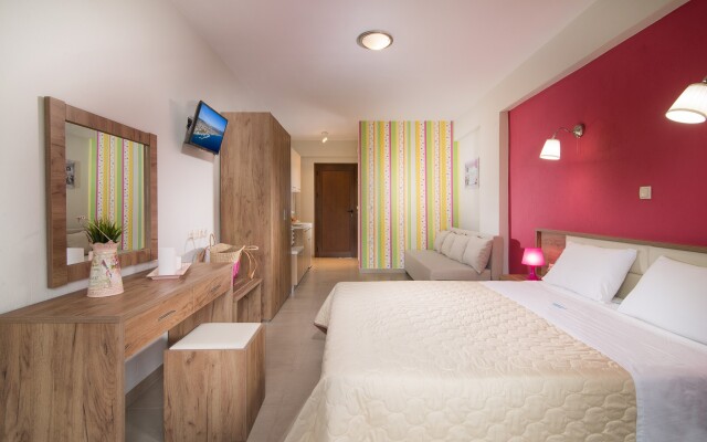 Anneta's House Apartments