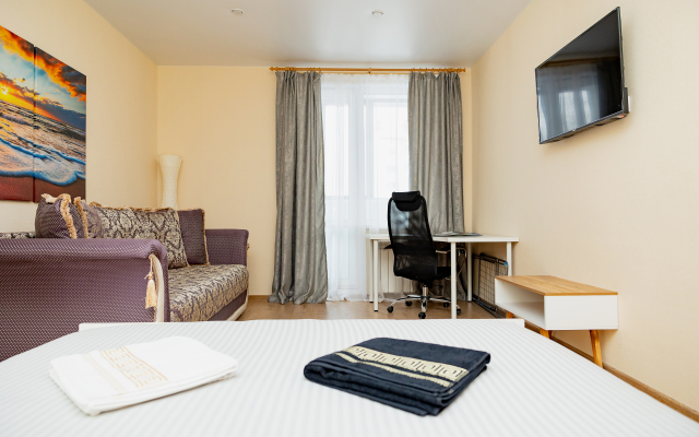 Апартаменты Домино на Набережной Реки Иртыш