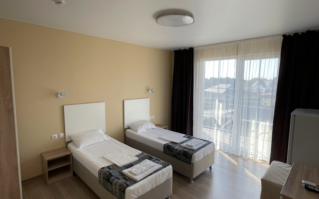 Bely Lotos Mini Hotel