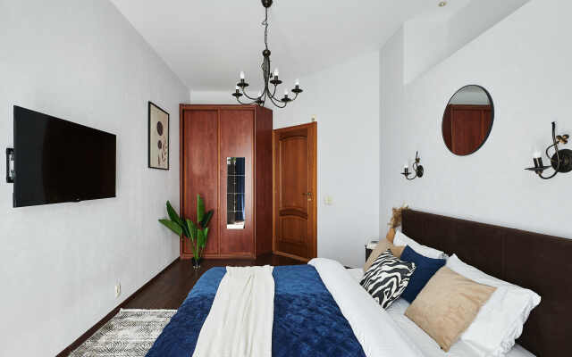 Квартира GM Apartments Модная Трехкомнатная на Патриарших