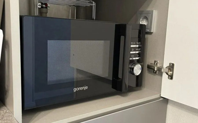 Novaya S Vidom Na Reku Flat