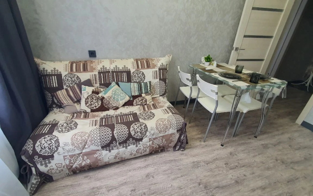 Dobry Dom okolo Megi Apartments