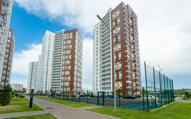 Vidovaya S Panoramnymi Oknami Na Naberezhnoy Reki Flat