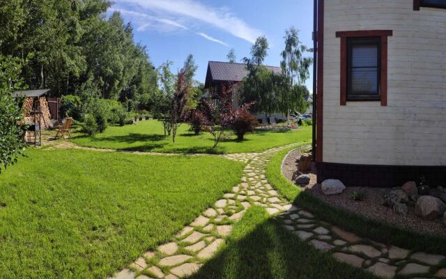 Privat House v Poselke Velikie Ozyora