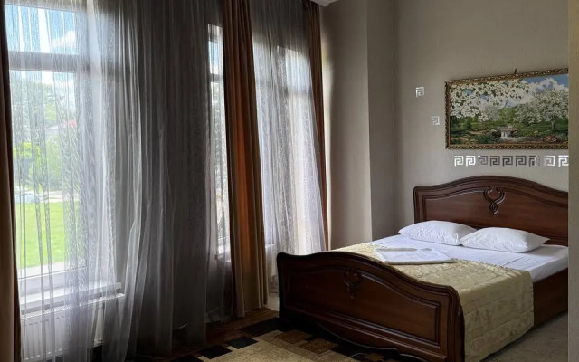 Galar Kholl Hotel