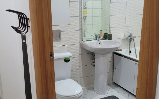 Uyutnaya Studiya V Tihom Rayone Flat