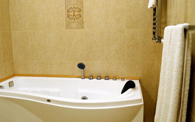 Tomu's Hotel