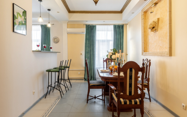 GM in the Historical Center of the Capital Apartments
