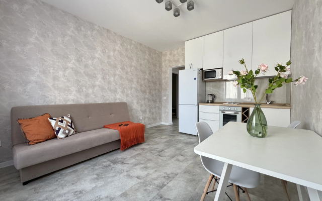 Квартира Евро 2-ком Гусарская 12-55 КакДома напротив Аэропорта