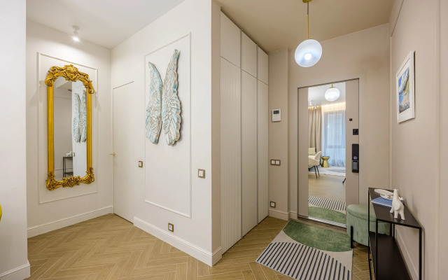 Shikarnaya dizaynerskaya kvartira Flat