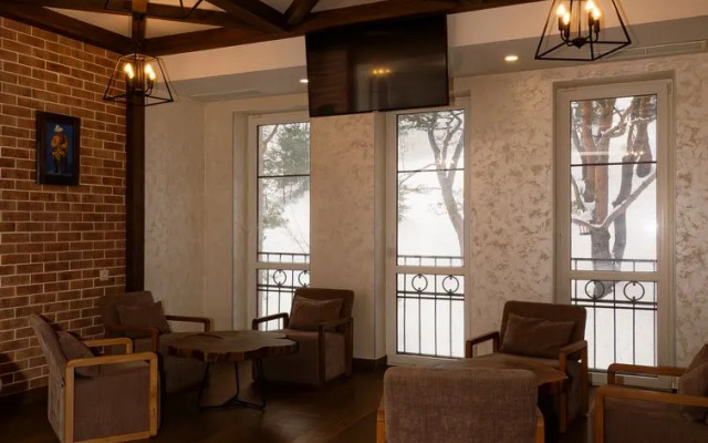 Отель Forrest Terrace