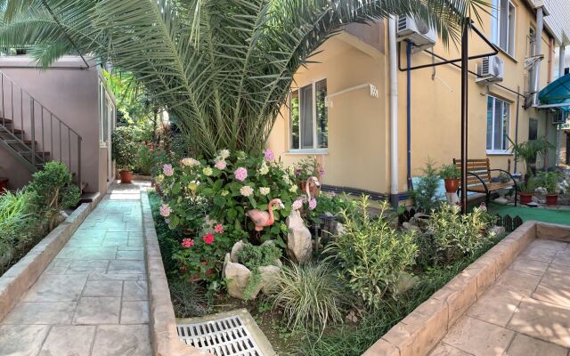 Anzhelika Guest House