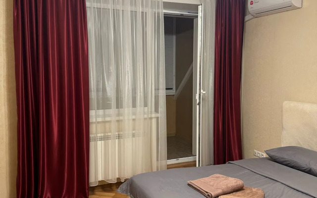 Morisa Toreza 79-38 Apartments