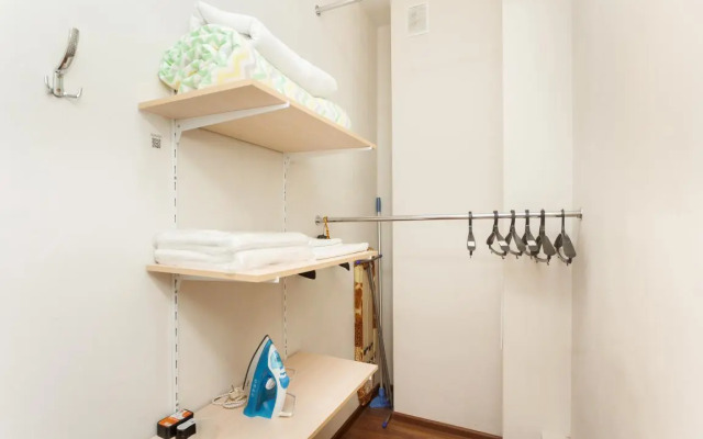 Студия Этажидейли возле Высоцкого