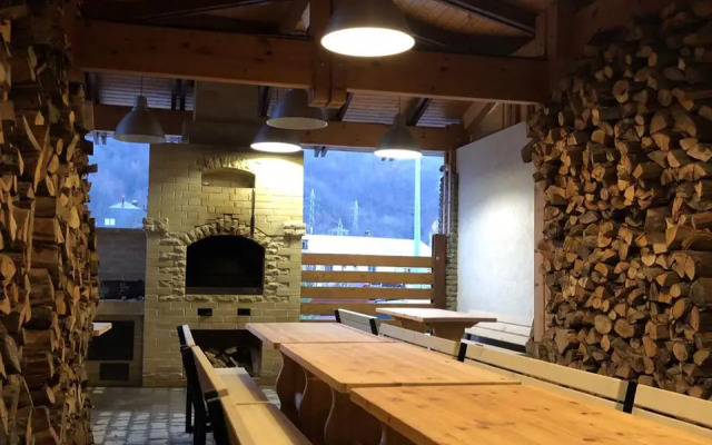 Апартаменты на Вознесенской 4