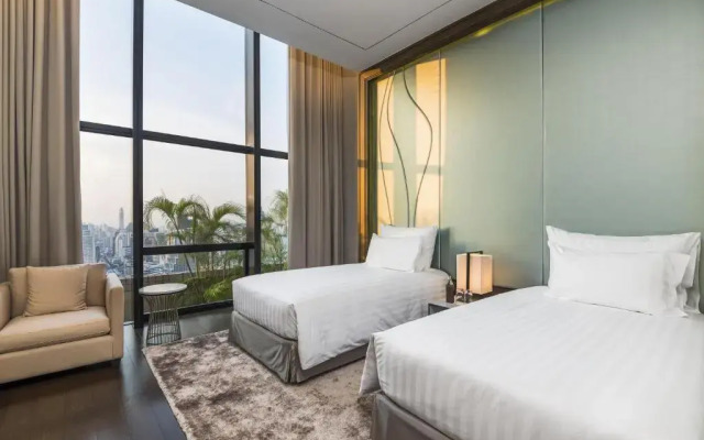 Emporium Suites By Chatrium Hotel