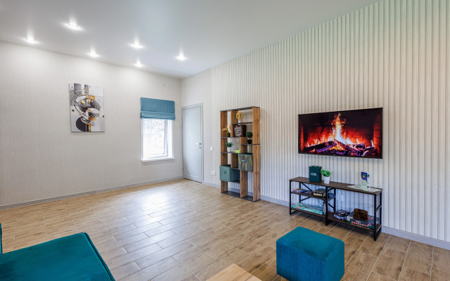 Частный дом Дом с 2-мя спальнями у дубового леса