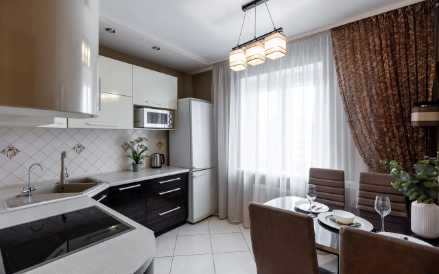 Stilnye v rayone Lebyazhiy Apartments