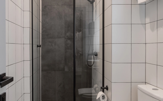 Seven Hills Brestskaya Hotel