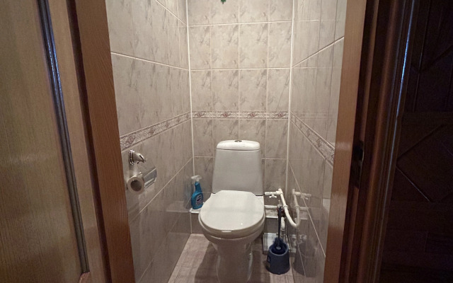 Квартира 2-х комнатная в центре посёлка Тульского