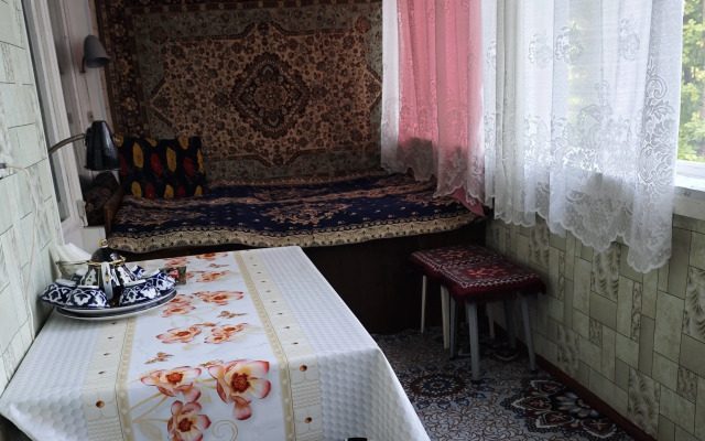 Uyutnaya s retro obstanovkoy Flat