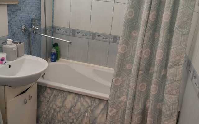 Yantarnye vykhodnye Flat