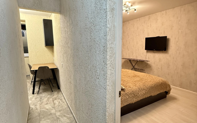 Uyutnaya odnokomnatnaya s vidom na more Flat