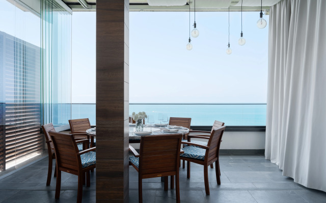 Нotel HIDENS Apart Hotel